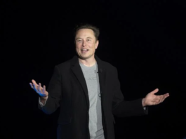 Elon Musk vende acciones de Tesla por casi 7,000 millones de dólares