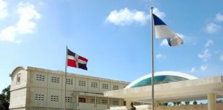 Universidad Autónoma de Santo Domingo gradúa 1892 nuevos profesionales