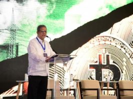 Leonel afirma vendrán profundos cambios en el mercado financiero