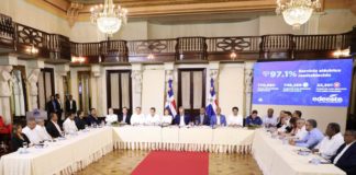 Presidente Abinader rinde informe sobre avances en labores de ayuda tras huracán Fiona