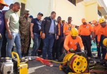 Alcalde Carlos Guzmán llama a ciudadanos a cooperar con autoridades ante efectos de Fiona