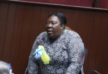 Dulce Rojas crítica alcaldesa Betty Gerónimo por cúmulo de basura y gusano en SDN