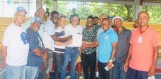 Ministerio Administrativo entrega RD$500 mil pesos para XV Torneo Baloncesto Superior de Montellano