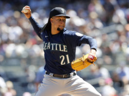 “La Piedra” Castillo se queda en Seattle por 5 temporadas