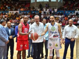 Duarte y Santa Ana triunfan en inicio de TBS de SFM