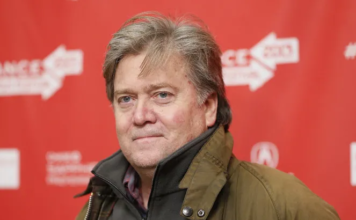 Ultraderechista Bannon, acusado de lavado en construcción muro en frontera con México