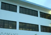 CONANI: padres de niña que cayó de cuarto piso estancia no aparecen