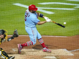 Albert Pujols ya es cuarto con más jonrones de la historia (VIDEO)