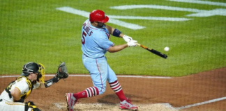 Albert Pujols ya es cuarto con más jonrones de la historia (VIDEO)