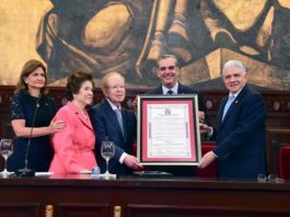 Pepín Corripio recibe reconocimiento del Senado con gratitud al pueblo dominicano