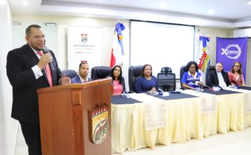 Alcalde Carlos Guzmán encabeza lanzamiento X Censo Nacional de Población y Vivienda en SDN