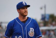 Brooks Hall vendrá a reforzar el pitcheo de los felinos