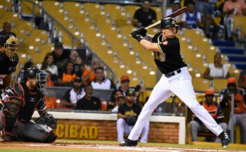 Águilas se adueñan del primer lugar al vencer a los Toros