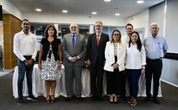 Presentan campaña “Poncha el Plástico” para campeonato de béisbol 2022-2023
