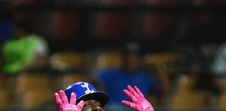 De La Cruz la saca en triunfo del Licey sobre las Estrellas