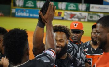 Hit de Santana deja al Escogido en el terreno