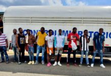 Migración deporta unos 700 nacionales haitianos ilegales diario