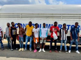Migración deporta unos 700 nacionales haitianos ilegales diario
