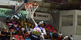 Luismal Ferreiras saca la cara por Máximo Gómez y forzan a un juego decisivo en final de basket de SFM