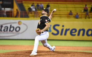 Águilas blanquean a las Estrellas y empatan en primer lugar