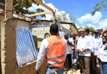 Obras Públicas supervisa labores en barrio de Higüey afectado por huracán Fiona
