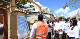 Obras Públicas supervisa labores en barrio de Higüey afectado por huracán Fiona