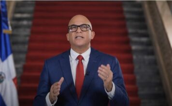 Gobierno iniciará sistema de transporte gratuito para 2 millones de estudiantes a nivel nacional