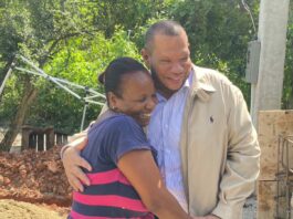 Alcalde Carlos Guzmán garantiza agua potable para comunidades rurales de SDN antes del 2023