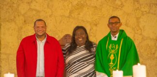 Alcalde Carlos Guzmán destaca trabajo mancomunado con iglesias de diferentes denominaciones religiosas en SDN