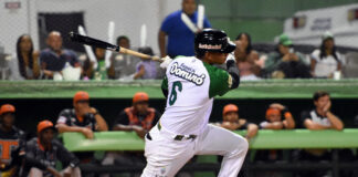 Las Estrellas doblegan a los Toros y empatan en el cuarto