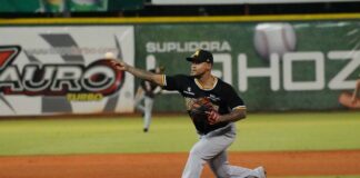 Martínez lanza primores en victoria de las Águilas sobre los Toros