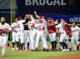 Hit de Fabián deja en el terreno a las Estrellas