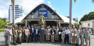 Oficiales del Ministerio de Defensa participan en capacitación sobre Administración Financiera y Lavado de Activos