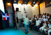 Decenas de estudiantes participan en taller Dramaturgia Express en Festival del Libro y la Cultura