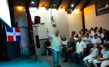 Decenas de estudiantes participan en taller Dramaturgia Express en Festival del Libro y la Cultura