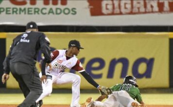 José Tena se destaca en victoria de las Estrellas sobre los Gigantes