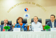 Gobierno anuncia ayuda de hasta RD 100,000 pesos a propietarios de vehículos afectados por inundaciones