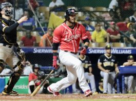 Jimmy Paredes decide triunfo del Escogido sobre las Águilas