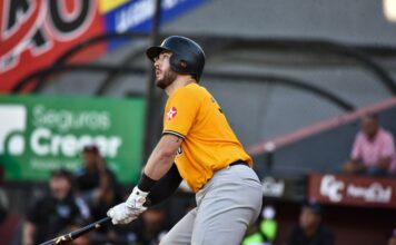 Hudson jonronea y guía a las Águilas a disponer de los Gigantes