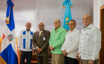 Miembros Reserva FF. AA. y PN respaldan acciones del director de Migración