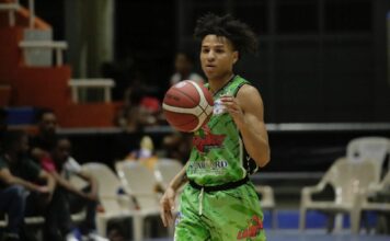 Laguneros y Huracanes ganan en el basket superior de San Cristóbal