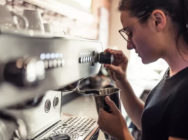 Canadá necesita 1,4 millones de inmigrantes para ocupar puestos vacantes