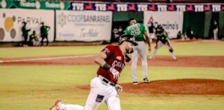 Webster Rivas se destaca en triunfo de los Gigantes sobre las Estrellas