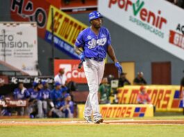Arístides Aquino pega 2 jonrones en triunfo azul sobre los Gigantes