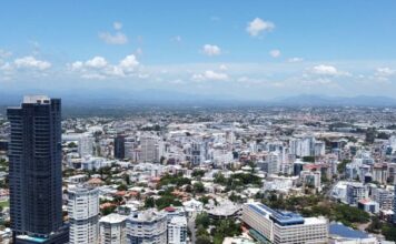 ¿Por qué la gente no cree en el crecimiento económico de República Dominicana?