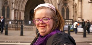 «¿Por qué mi vida es menos valiosa?»: la lucha de Heidi Crowter por evitar que los fetos con síndrome de Down puedan ser abortados hasta el final de un embarazo