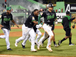 Estrellas derrotan a las Águilas y logran su pase al Round Robin