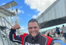 Equipo HRT hace historia en el automovilismo