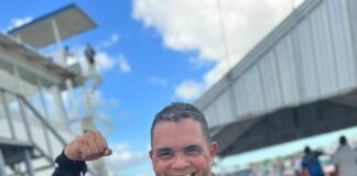 Equipo HRT hace historia en el automovilismo