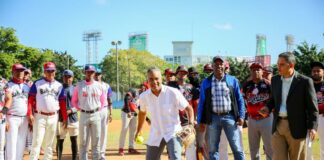Claret y Fénix ganan IV Clásico de Softball Navideño
